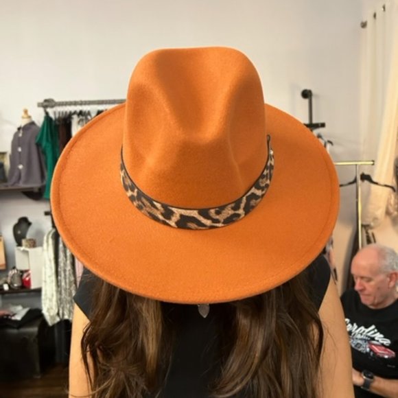 H10633-62 Your choice of colors  hat - Picture 1 of 4